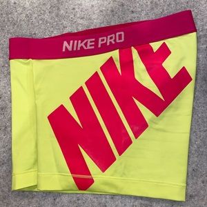 Nike Spandex